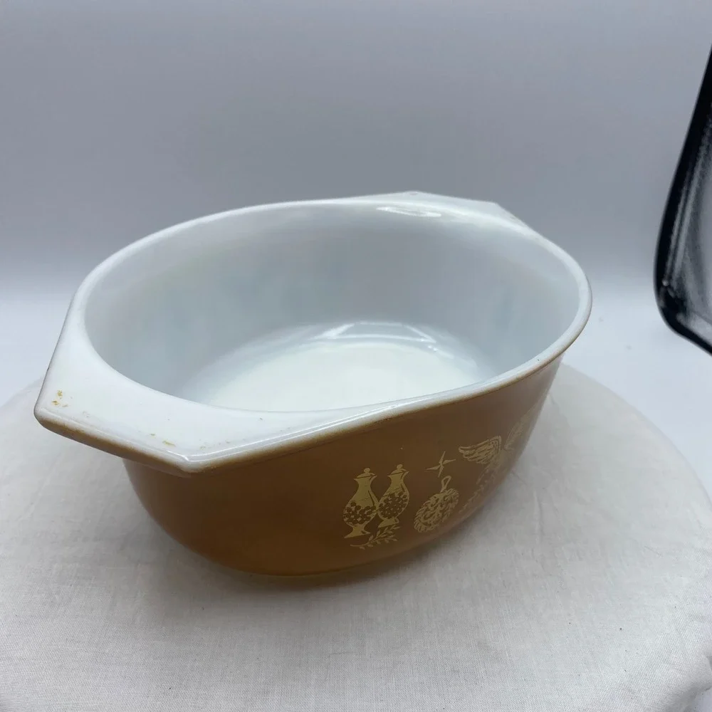 Vintage Pyrex Early American 1.5 QT Oval Casserole 043 Brown Gold Milk Glass USA